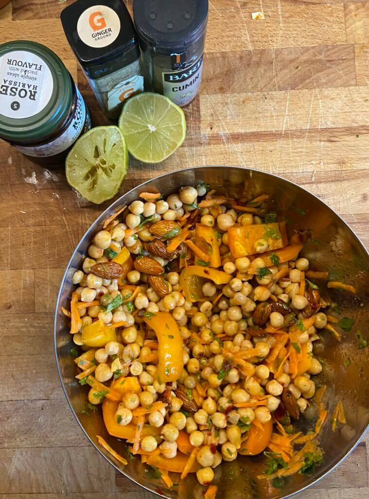 Healthy Chickpeas Salad with Spices