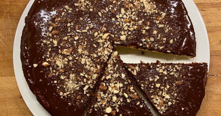 Almost Flourless, Dairy-Free Orange & Almond Cake with Dark Chocolate Ganache